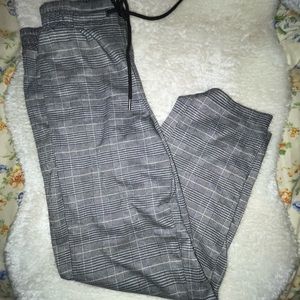 3/$15 A New Day plaid joggers